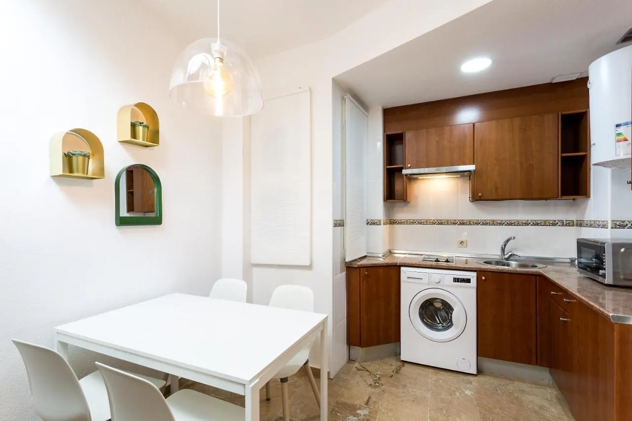 Apartamentos San Lorenzo Σεβίλλη